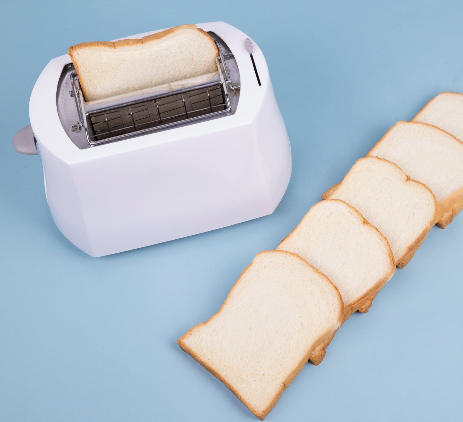 5 Best Toasters To Buy in 2023 [Premium Toasters for Every Budget]